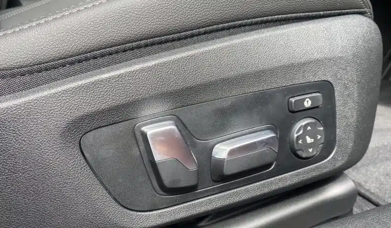 
								BMW Apina D3 S 3.0 5dr Touring Switch-Tronic AWD full									