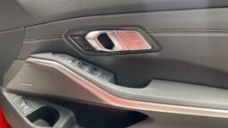 
										BMW Apina D3 S 3.0 5dr Touring Switch-Tronic AWD full									