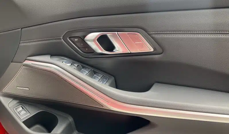 
								BMW Apina D3 S 3.0 5dr Touring Switch-Tronic AWD full									