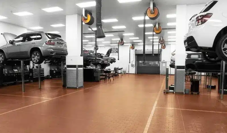 
								Alpina D5 3.0 4dr Switch-Tronic full									