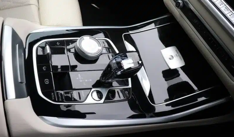 
								BMW Alpina XB7 4.4 Bi Turbo 5dr Switch-Tronic AWD full									