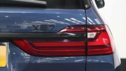 
										BMW Alpina XB7 4.4 Bi Turbo 5dr Switch-Tronic AWD full									