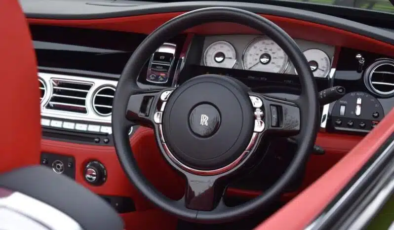 
								Onyx Concept Rolls Royce Dawn 6.6 V12 full									