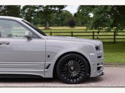 
										Onyx Concept Marquise Rolls Royce Cullinan 6.75 V12 full									