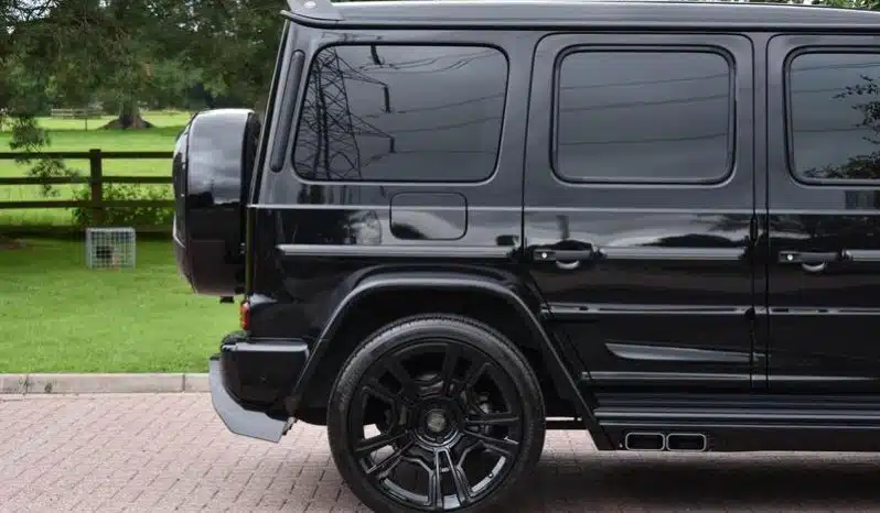
								Mercedes Onyx Concept G7X G400 Premium Plus full									