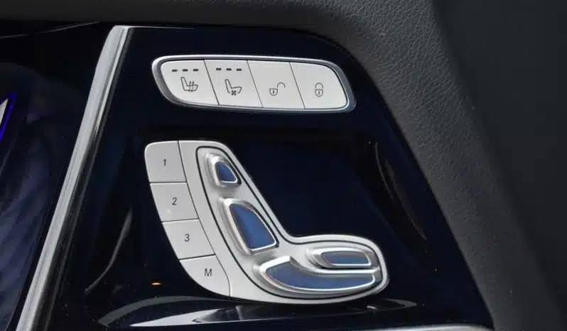 
								Mercedes Onyx Concept G7X G400 Premium Plus full									