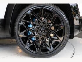 Land Rover Defender 110 P525 V8 5.0 – Modified by Overfinch