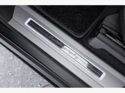 
										Range Rover Autobiography 2.0 P400e PHEV – Modified by Overfinch full									