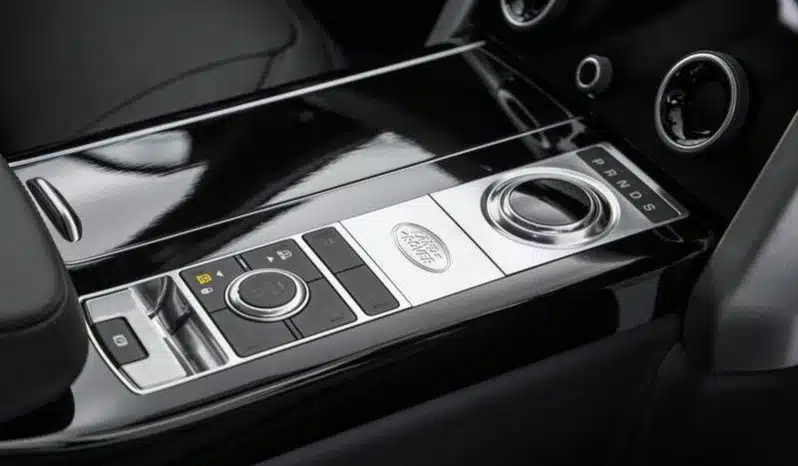 
								Range Rover Autobiography 2.0 P400e PHEV – Modified by Overfinch full									