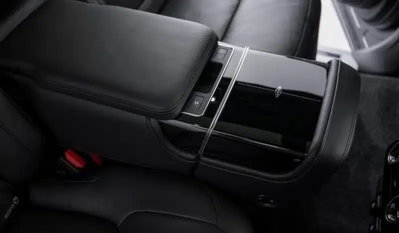 
								Range Rover Autobiography 2.0 P400e PHEV – Modified by Overfinch full									