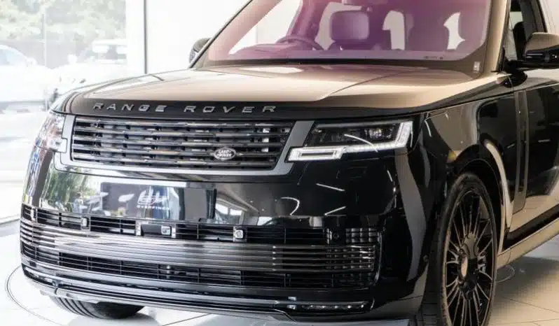 
								Range Rover P530 SV LWB 4.4 – Modified by Overfinch full									