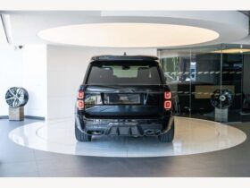 Range Rover P525 5.0 V8 Autobiography LWB – Modified by Overfinch