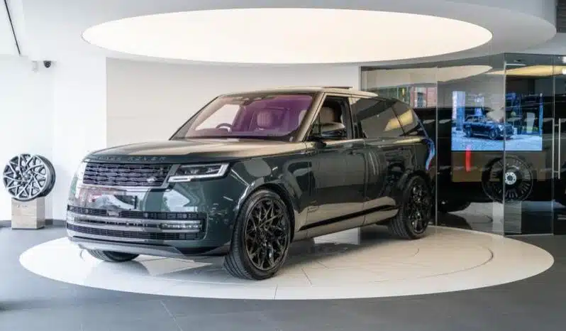 Range Rover P530 4.4 V8 Autobiography LWB – Modified by Overfinch