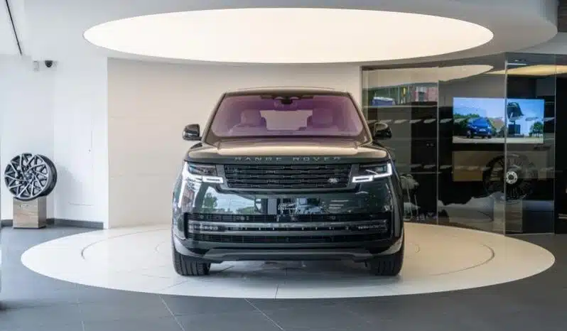 
								Range Rover P530 4.4 V8 Autobiography LWB – Modified by Overfinch full									