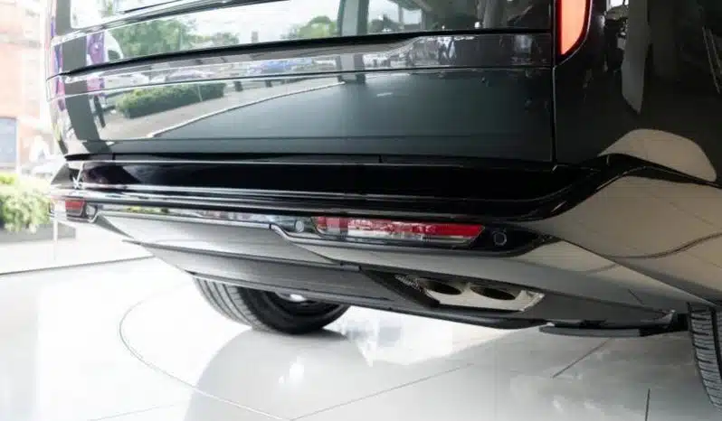 
								Range Rover P530 4.4 V8 Autobiography LWB – Modified by Overfinch full									