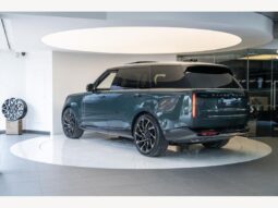 
										Range Rover P530 4.4 V8 Autobiography LWB – Modified by Overfinch full									