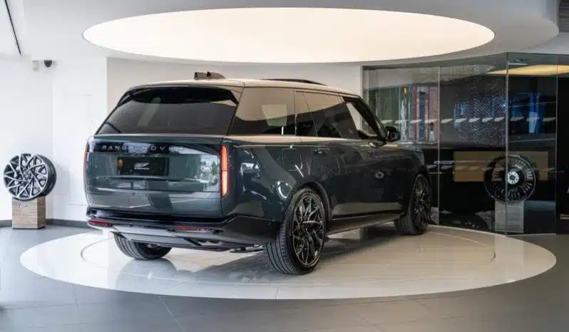 
								Range Rover P530 4.4 V8 Autobiography LWB – Modified by Overfinch full									