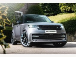 Range Rover P400 Kahn Racing Green Fintail Edition