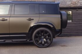 Revere Land Rover Defender 110 2.0 P300 S