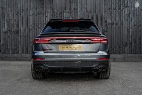 Urban Audi RSQ8 4.0 V8 TFSI Quattro Vorsprung