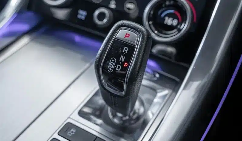 
								Urban Range Rover Sport SVR 5.0 full									