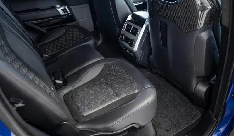 
								Urban Range Rover Sport SVR 5.0 full									