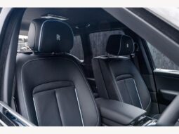 
										Urban Rolls Royce Cullinan 6.75 V12 full									