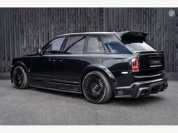 
										Urban Rolls Royce Cullinan 6.75 V12 full									