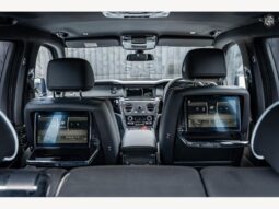 
										Urban Rolls Royce Cullinan 6.75 V12 full									