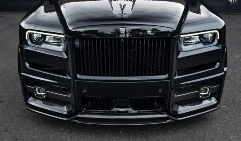 
								Urban Rolls Royce Cullinan 6.75 V12 full									