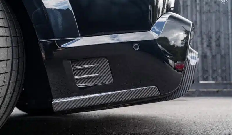 
								Urban Rolls Royce Cullinan 6.75 V12 full									
