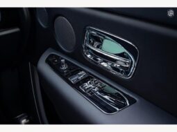 
										Urban Rolls Royce Cullinan 6.75 V12 full									