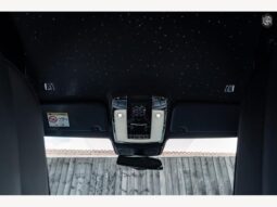 
										Urban Rolls Royce Cullinan 6.75 V12 full									