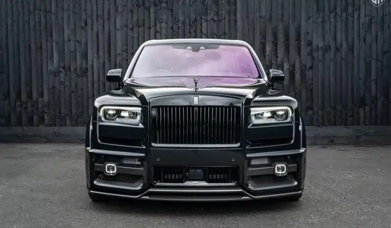 
								Urban Rolls Royce Cullinan 6.75 V12 full									