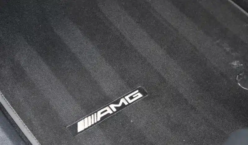 
								Urban Widetrack Mercedes G63 AMG 4.0 V8 BiTurbo full									