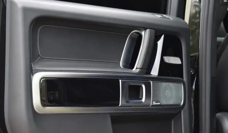 
								Urban Widetrack Mercedes G63 AMG 4.0 V8 BiTurbo full									