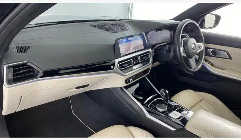 
								BMW Alpina B3 3.0 Saloon 4dr full									