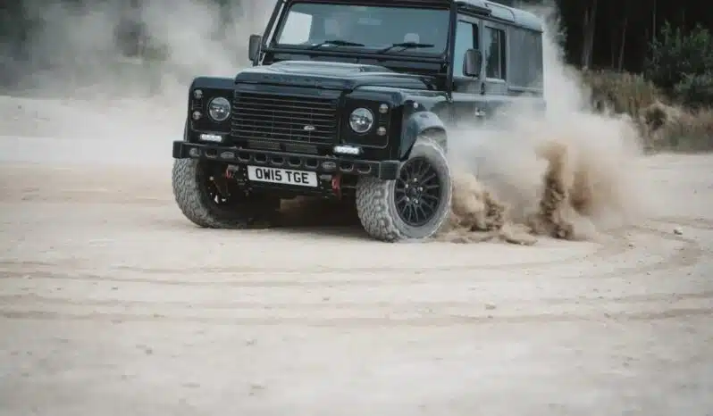 
								Bowler Defender 110 Utility Performance full									