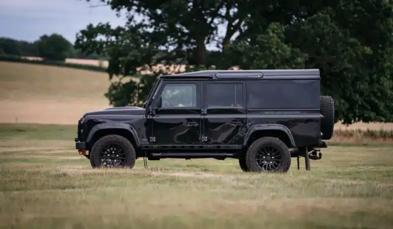
								Bowler Defender 110 Utility Performance full									