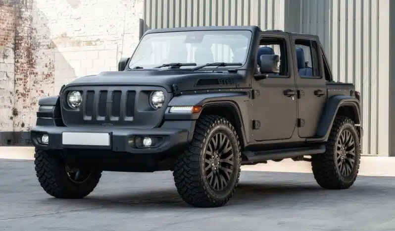 
								Jeep Wrangler Sahara Bodyguard by Chelsea Truck Company full									