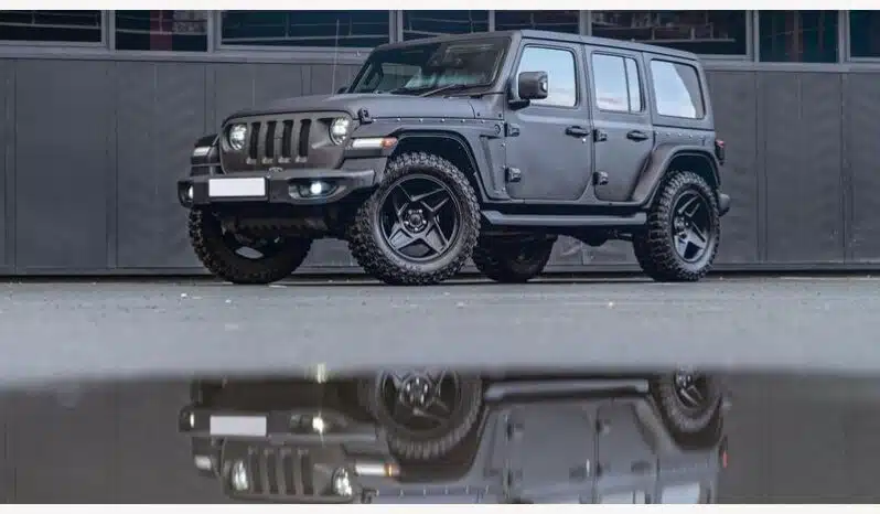 
								Jeep Wrangler Sahara Bodyguard by Chelsea Truck Company full									