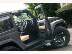 Jeep Wrangler Sahara CJ400 by Chelsea Truck Company