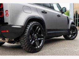 
										Land Rover Defender 110 P300 2.0 Carpathian Edition by Chelsea Truck Company full									