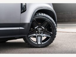 
										Land Rover Defender 110 P300 2.0 Carpathian Edition by Chelsea Truck Company full									