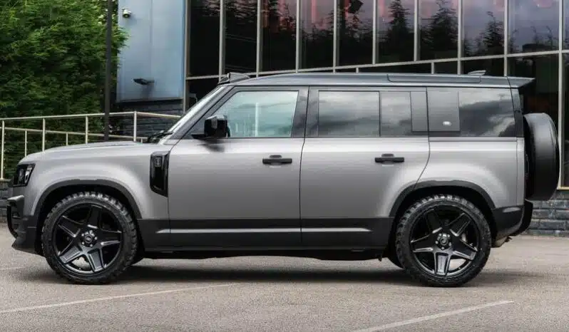 
								Land Rover Defender 110 P300 2.0 Carpathian Edition by Chelsea Truck Company full									