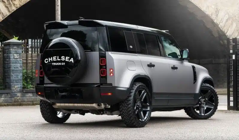 
								Land Rover Defender 110 P300 2.0 Carpathian Edition by Chelsea Truck Company full									