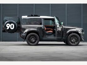 Land Rover Defender 90 P400 MHEV Heritage by Chelsea Truck Company