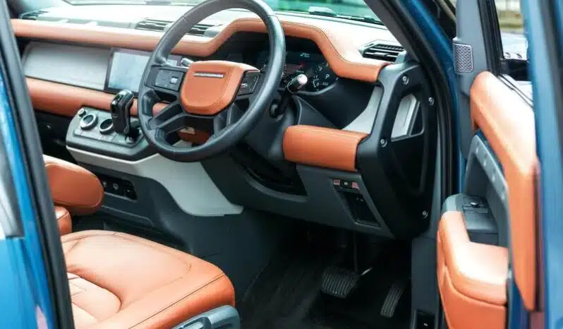 
								Land Rover Defender 90 P300 Heritage by Chelsea Truck Company full									
