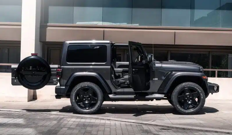 
								Jeep Wrangler Overland CJ400 by Chelsea Truck Company full									