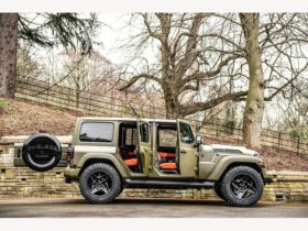 Jeep Wrangler Overland 2.0 JL Blackhawk by Chelsea Truck Company